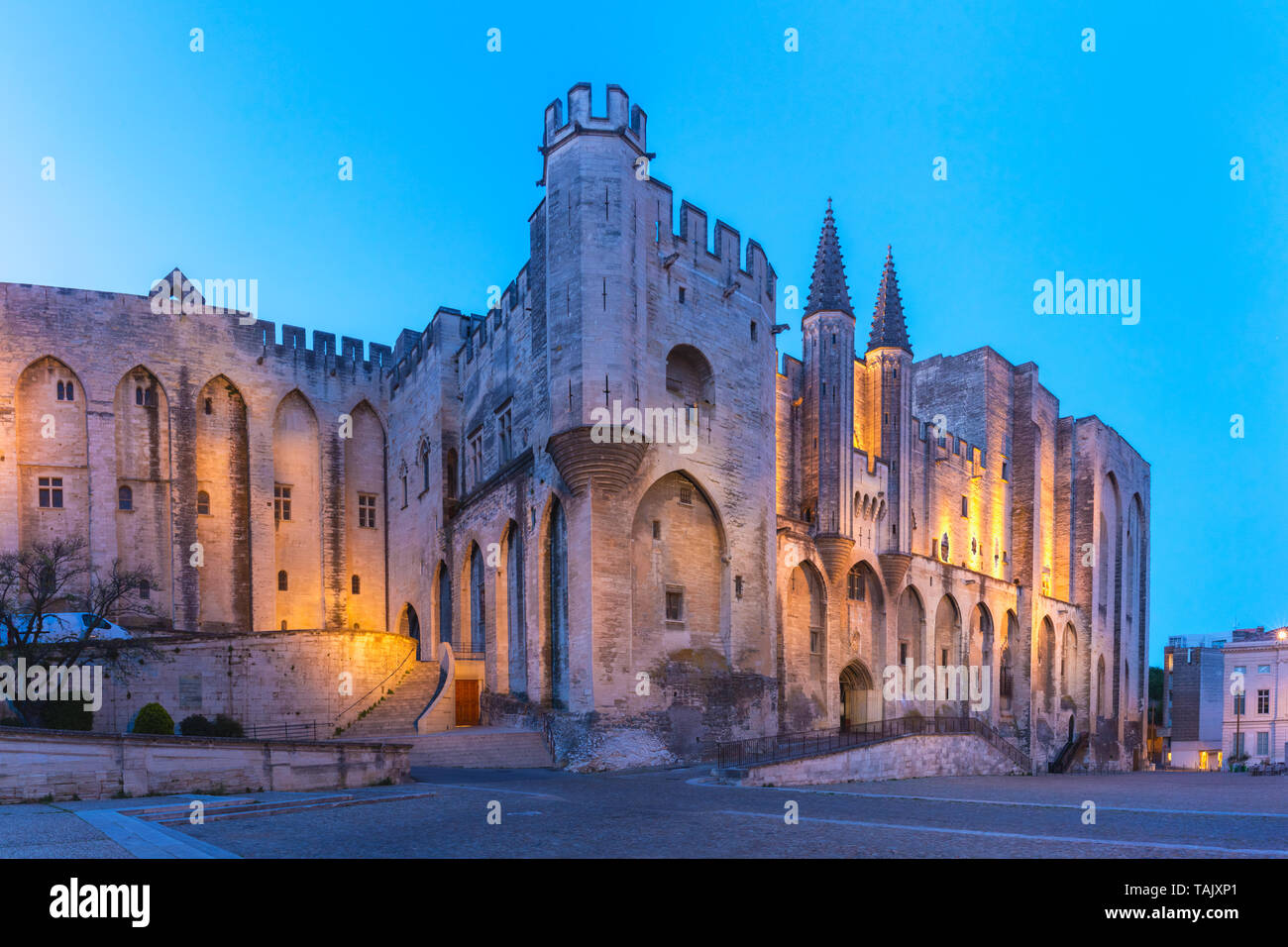 Palazzo dei papi avignone immagini e fotografie stock ad alta