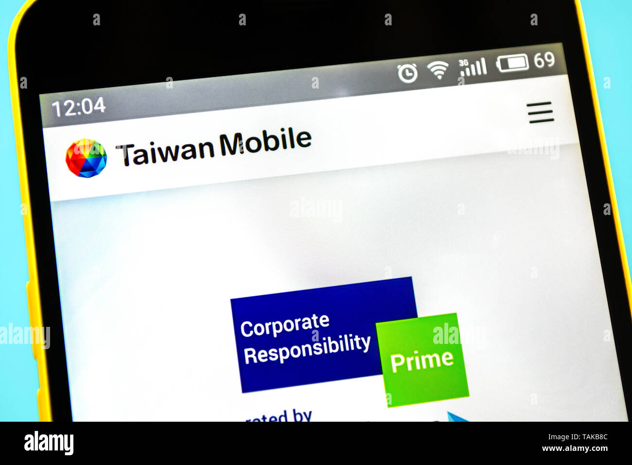 Berdyansk, Ucraina - 12 Maggio 2019: Editoriale illustrativa di Taiwan Mobile website homepage. Taiwan Mobile logo visibile sullo schermo del telefono Foto Stock