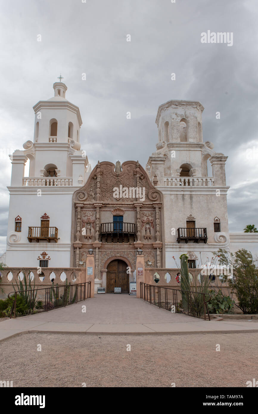 La missione di San Xavier del Bac in Tucson, Arizona, Stati Uniti d'America Foto Stock