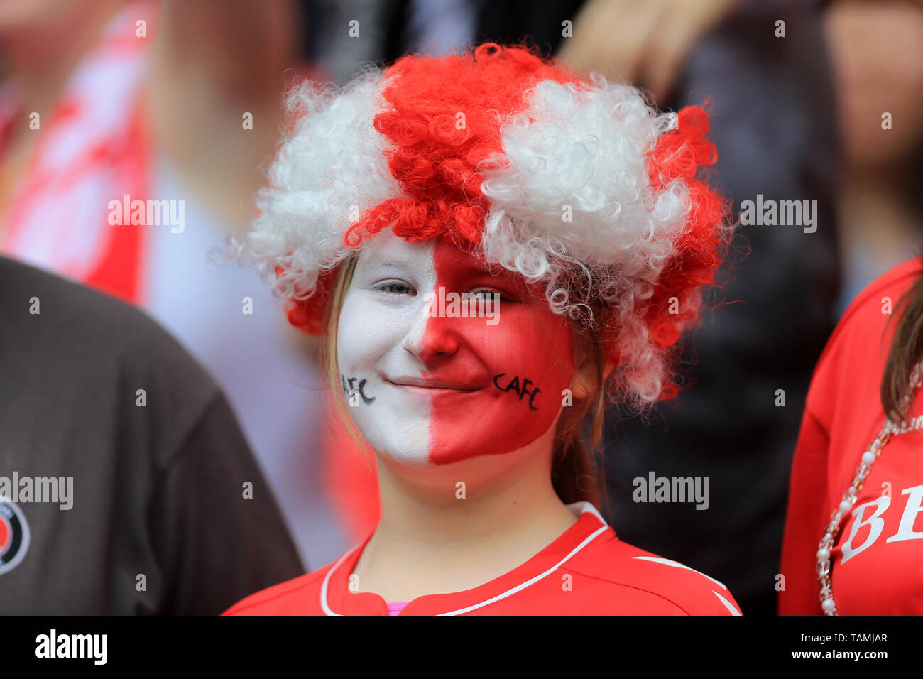 Londra, Inghilterra 26 Maggio Charlton atletica fan durante il cielo scommettere League 1 play off finale tra Charlton Athletic e Sunderland allo Stadio di Wembley, Londra domenica 26 maggio 2019. (Credit: Leila Coker | MI News) Foto Stock