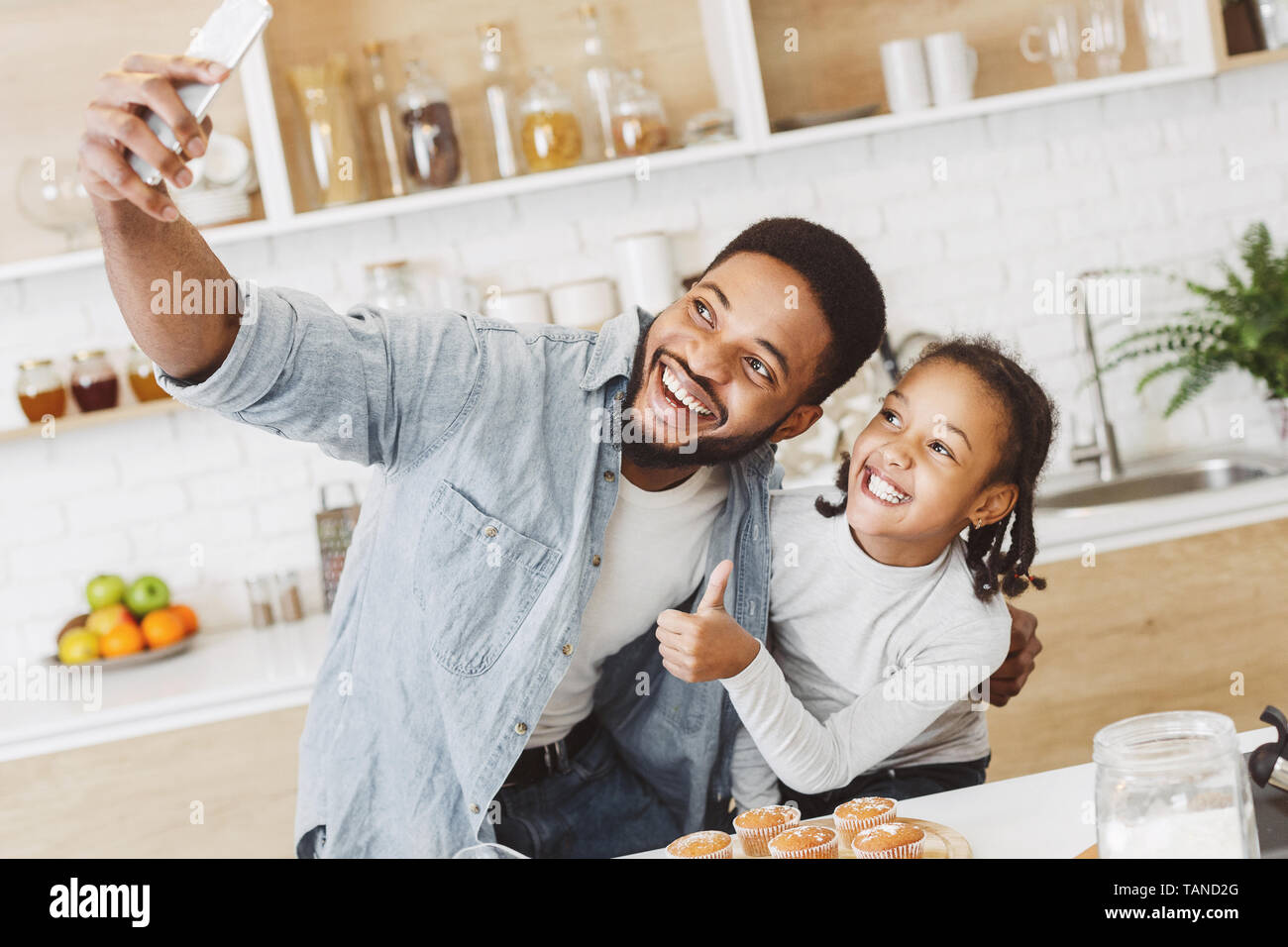 Sorpresa per il concetto di madre Foto Stock