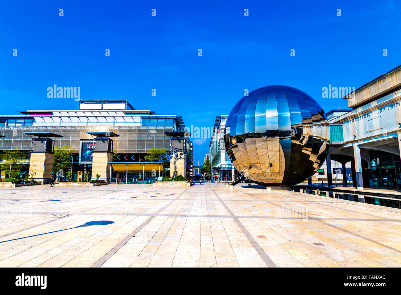 Il Planetarium, abbiamo il curioso (precedentemente At-Bristol) Science Center at Millennium Square, Bristol, Regno Unito Foto Stock