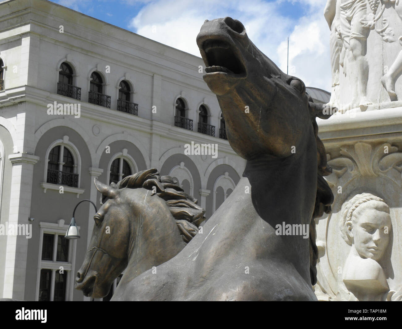 Sculture di cavalli a Skopje,N Macedonia Foto Stock