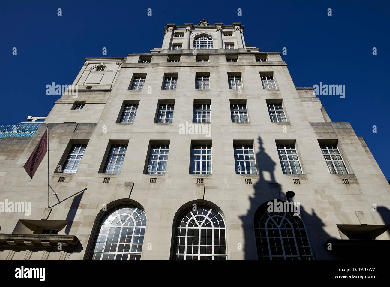 Il centro città di Manchester giornata soleggiata a Gotham City Hotel imponente ex bank building off King Street, progettato da Edwin Lutyens Foto Stock