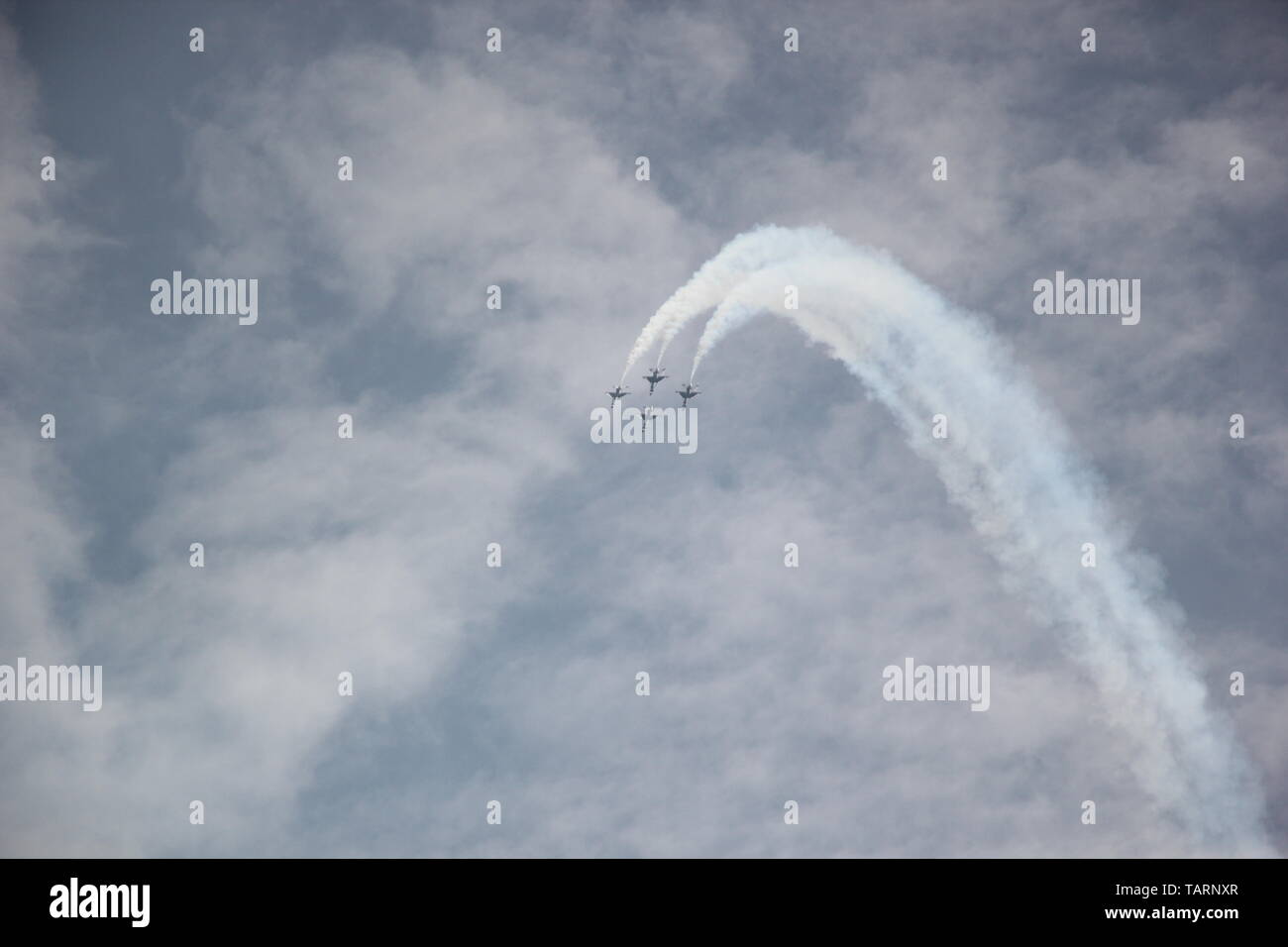 Stati Uniti Air Force Thunderbirds effettuando al 2019 air expo presso JBA in Maryland. Foto Stock