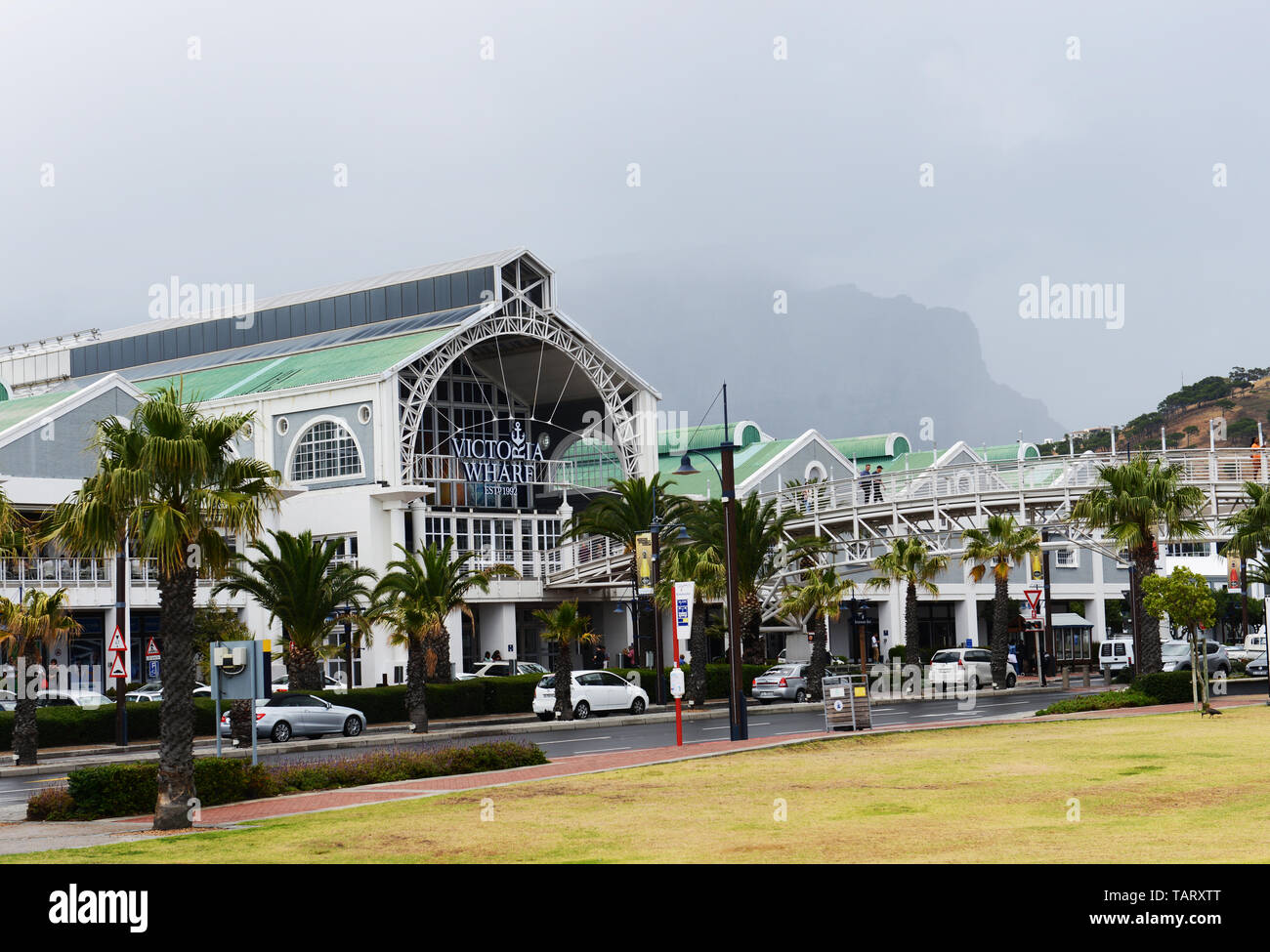 La Victoria Wharf shopping mall in il V & A Waterfront di Cape Town. Foto Stock