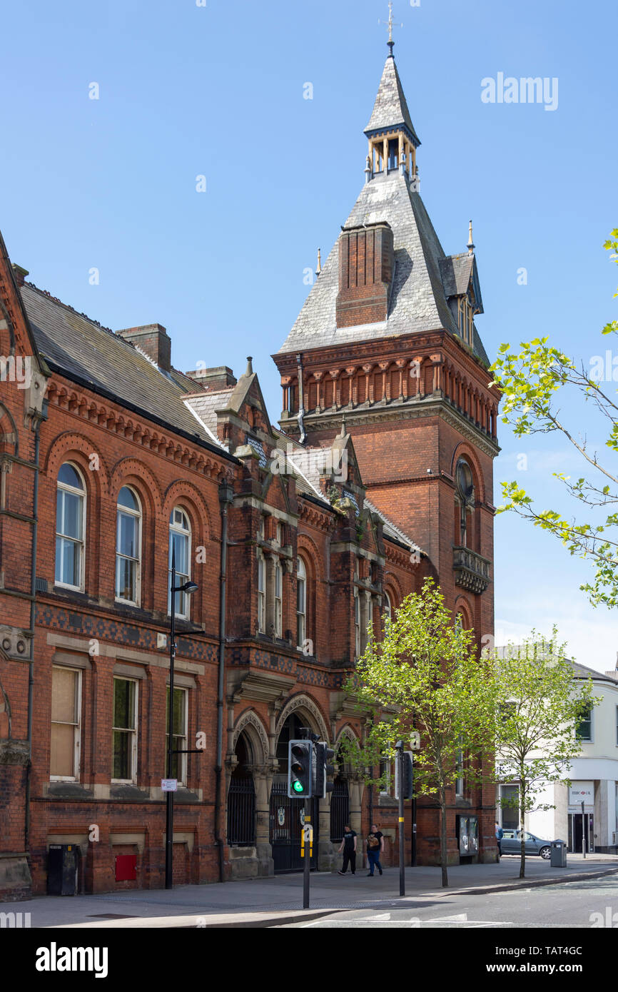 West Bromwich Town Hall High Street, West Bromwich, West Midlands, England, Regno Unito Foto Stock