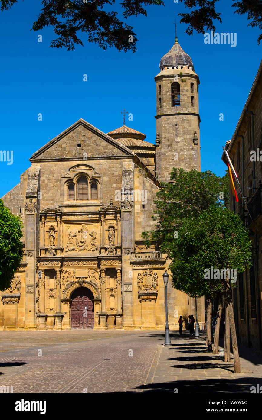 La chiesa del Salvador in Plaza Vázquez de Molina. A Ubeda, provincia di Jaén. southern Andalusia. Spagna europa Foto Stock