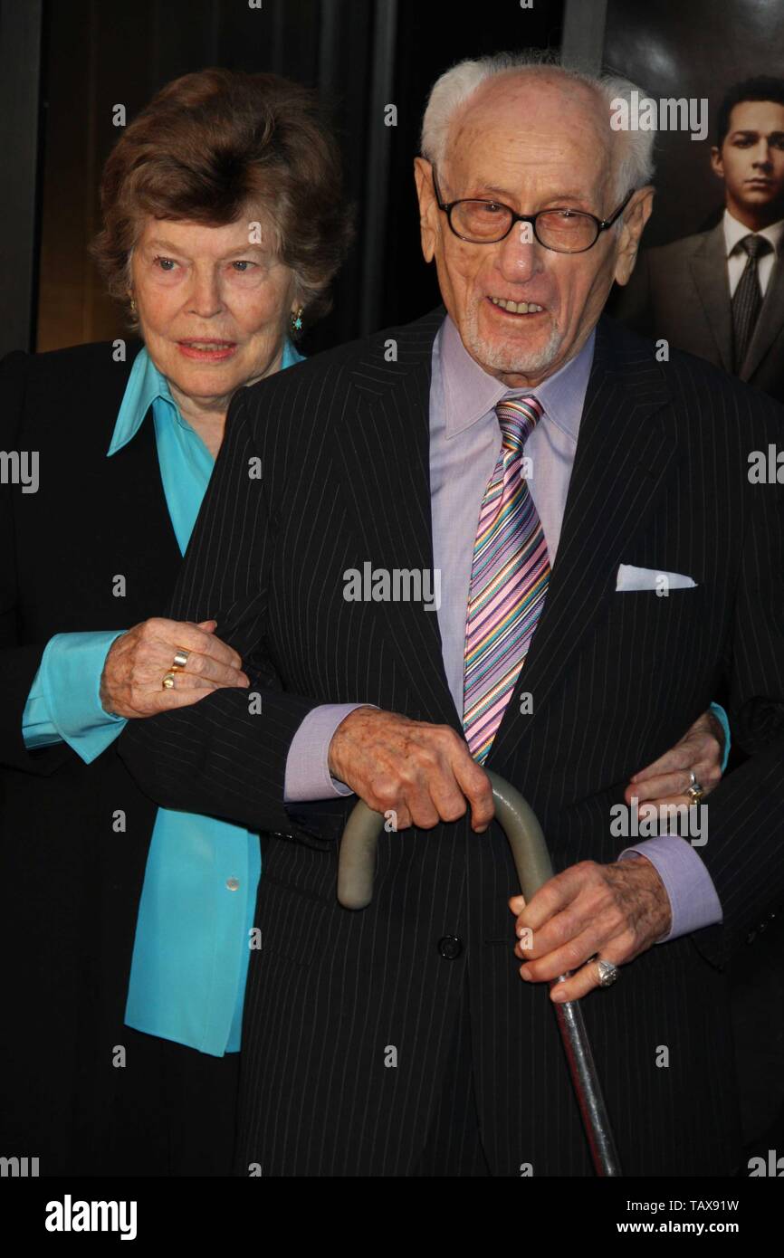 Eli Wallach Anne Jackson 9-20-10 John Barrett/PHOTOlink.net Foto Stock