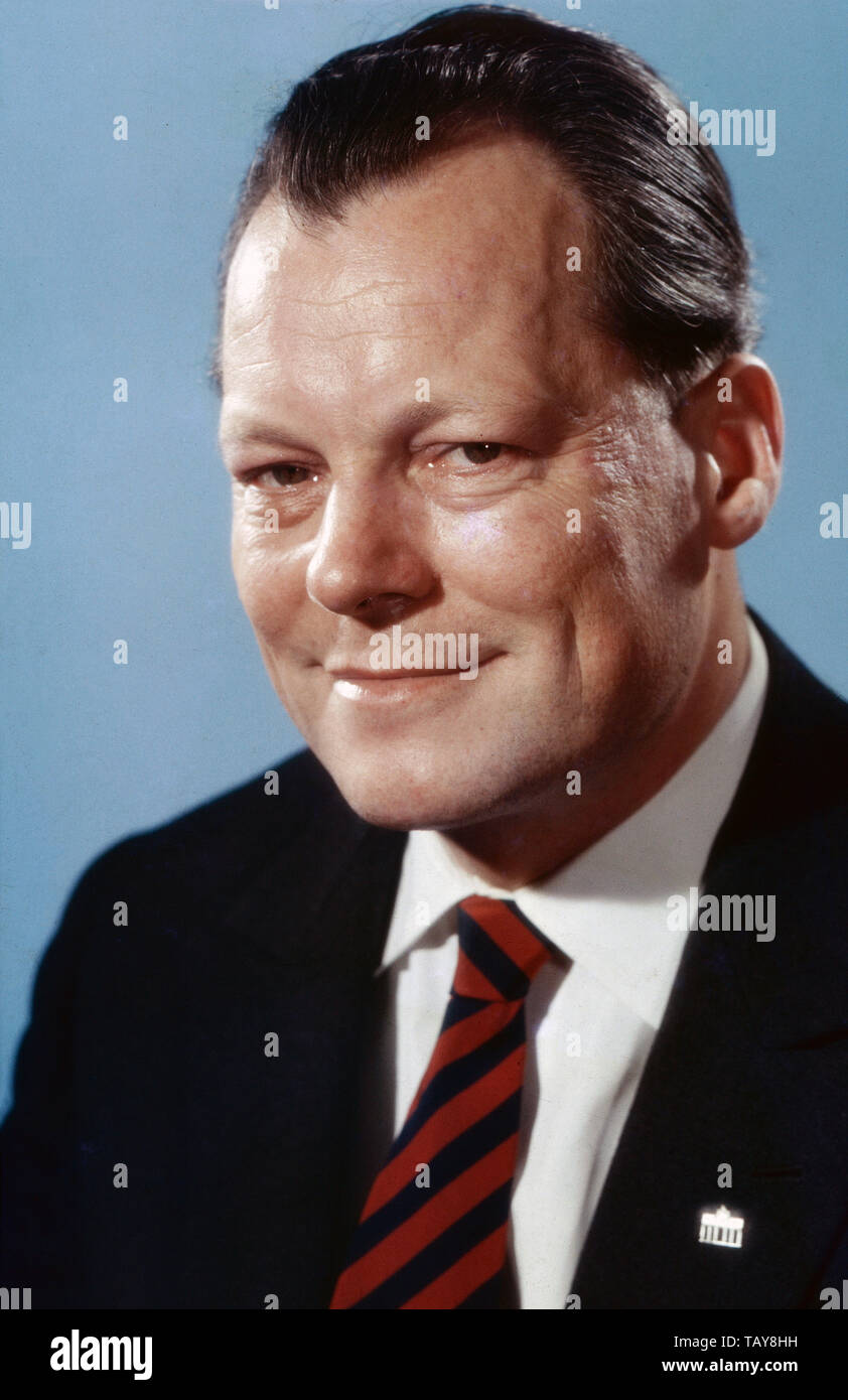 Willy Brandt, deutscher Politiker, Deutschland ca. Mitte 1960er Jahre. Uomo politico tedesco Willy Brandt, Germania ca. metà degli anni sessanta. Foto Stock