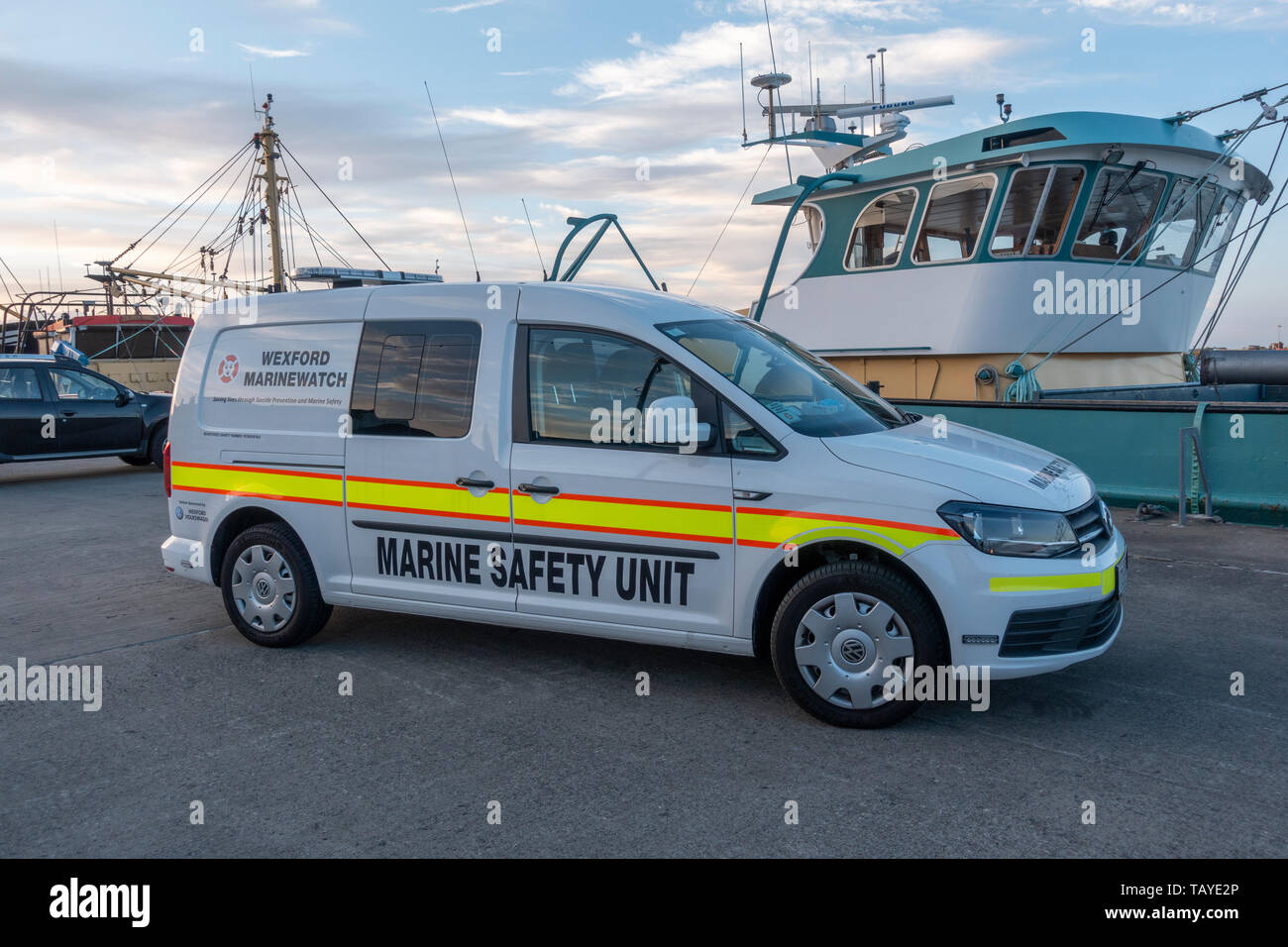 Un mare di unità di sicurezza van, parte della Guardia Costiera servizi di volontariato ot la Irish Coast Guard di Wexford in Irlanda. Foto Stock