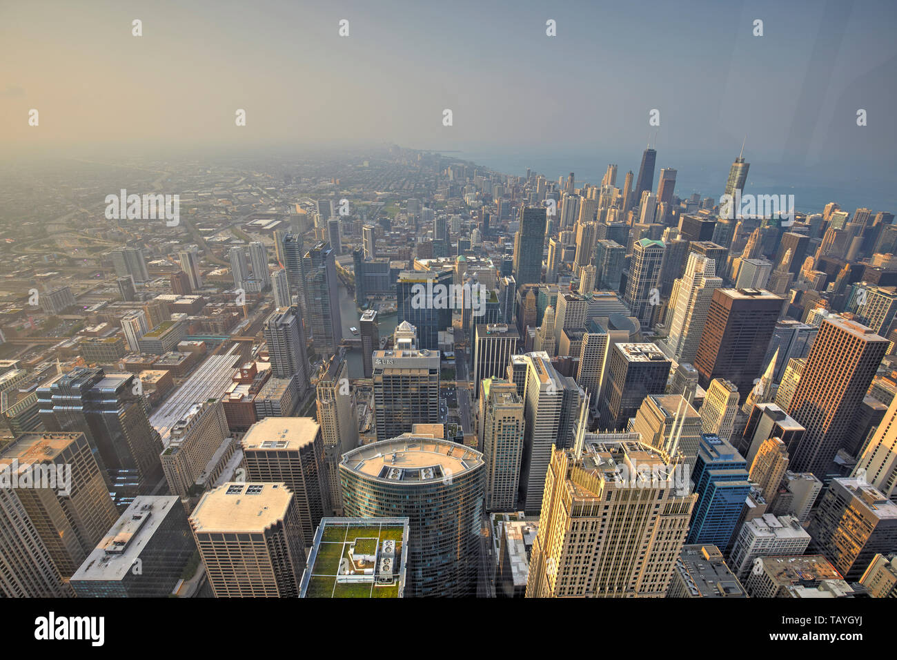 Vista in elevazione del Chicago visto da lo Skydeck, Chicago, Illinois, Stati Uniti Foto Stock