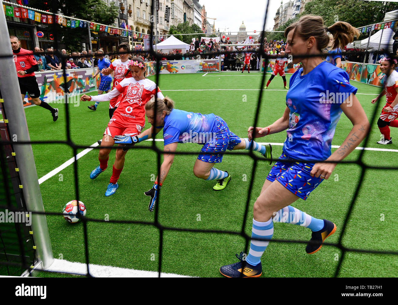 Praga, Repubblica Ceca. 29 Maggio, 2019. Il calcio femminile gli obiettivi globali di Coppa del Mondo (Praga GGWcup) ha avuto luogo a Piazza Venceslao, Praga, Repubblica Ceca, mercoledì 29 maggio, 2019. Credito: Roman Vondrous/CTK foto/Alamy Live News Foto Stock