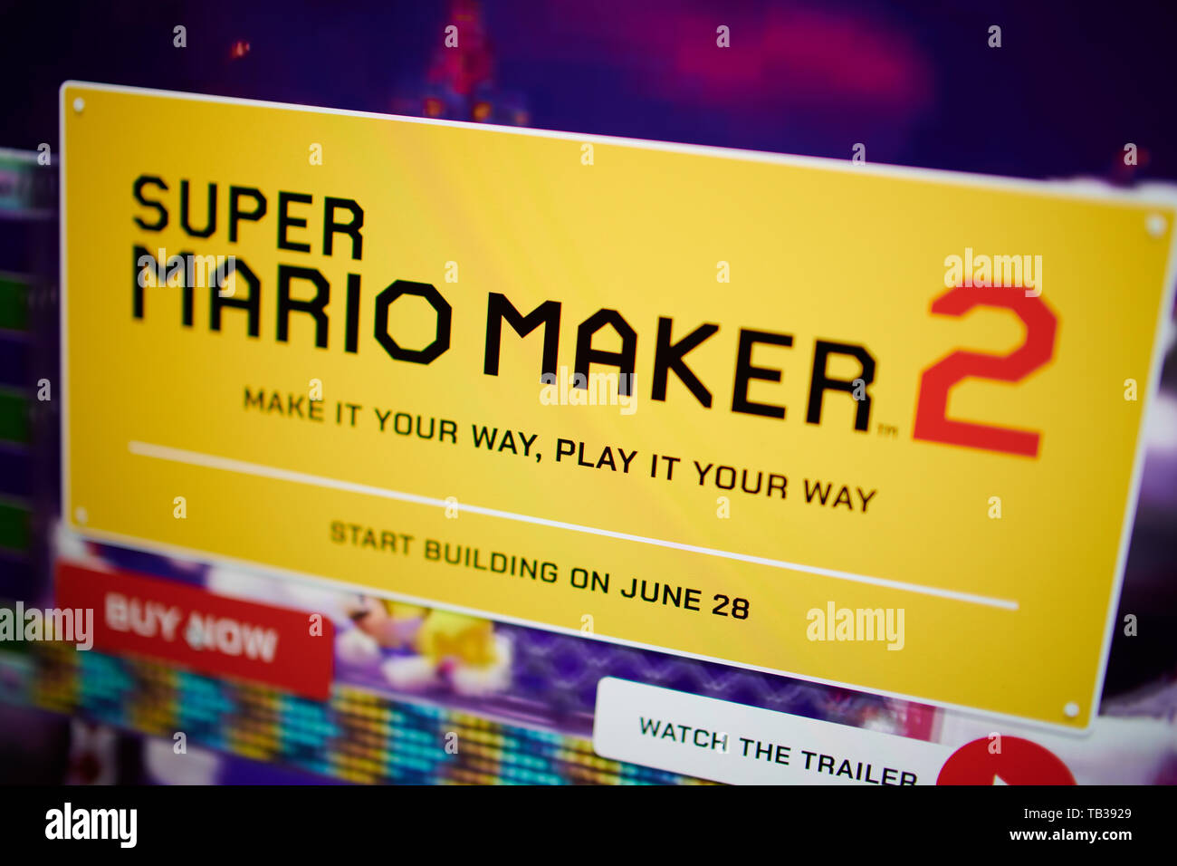 Primo piano su Super Mario Maker 2 Nintendo video game fotografato dal sito schermo. Foto Stock