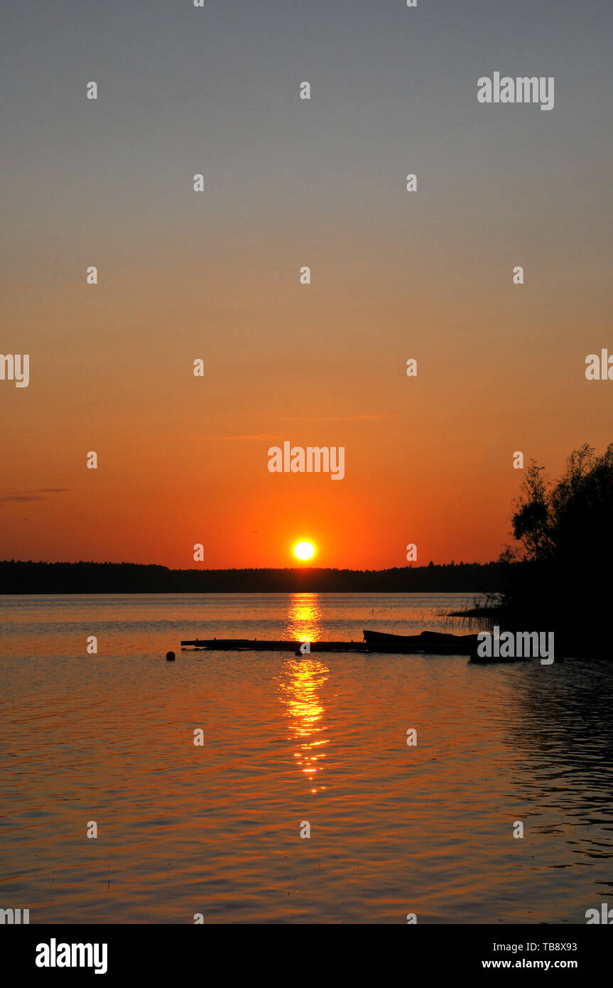 Tramonto al Bear Lake, Karujärv, Medve-tó, Estonia Foto Stock