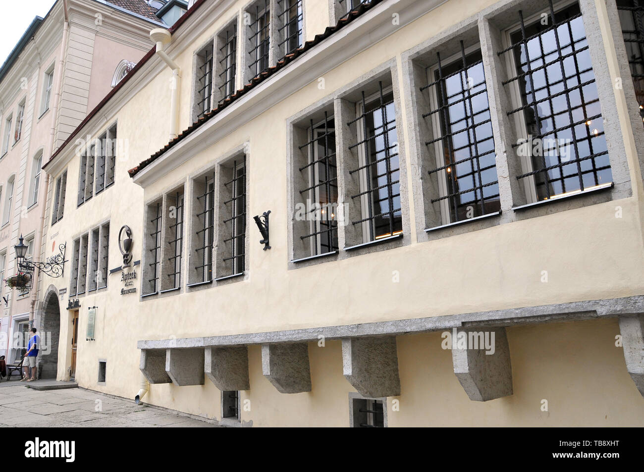 Antica farmacia, Tallinn, Estonia Foto Stock