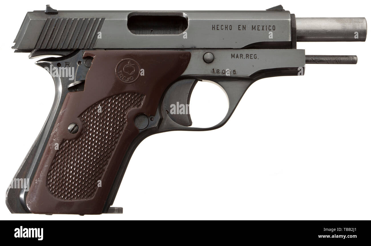 Una pistola automatica Trejo Modelo 1, Tipo Rafaga Cal..22 l.r, n. 12035. Cilindretto liscio, lunghezza 81 mm. Lunghezza totale dell'arma 160 mm. Peso a vuoto 620 g. Unica azione trigger. Tutti-arma in acciaio con finitura nera e marrone e impugnatura in plastica pannelli. A fila singola rivista per le otto cartucce. Un piccolo foro pistola prodotta dall'Armas Trejo S.A. - factory esistente solo dal 1952 al 1972- in Zacatlan nello stato federale di Puebla. Per mezzo di una leva per la scelta del modo di sparare l'arma è regolabile a completamente automatica per la funzione. Iscrizione su t, Additional-Rights-Clearance-Info-Not-Available Foto Stock