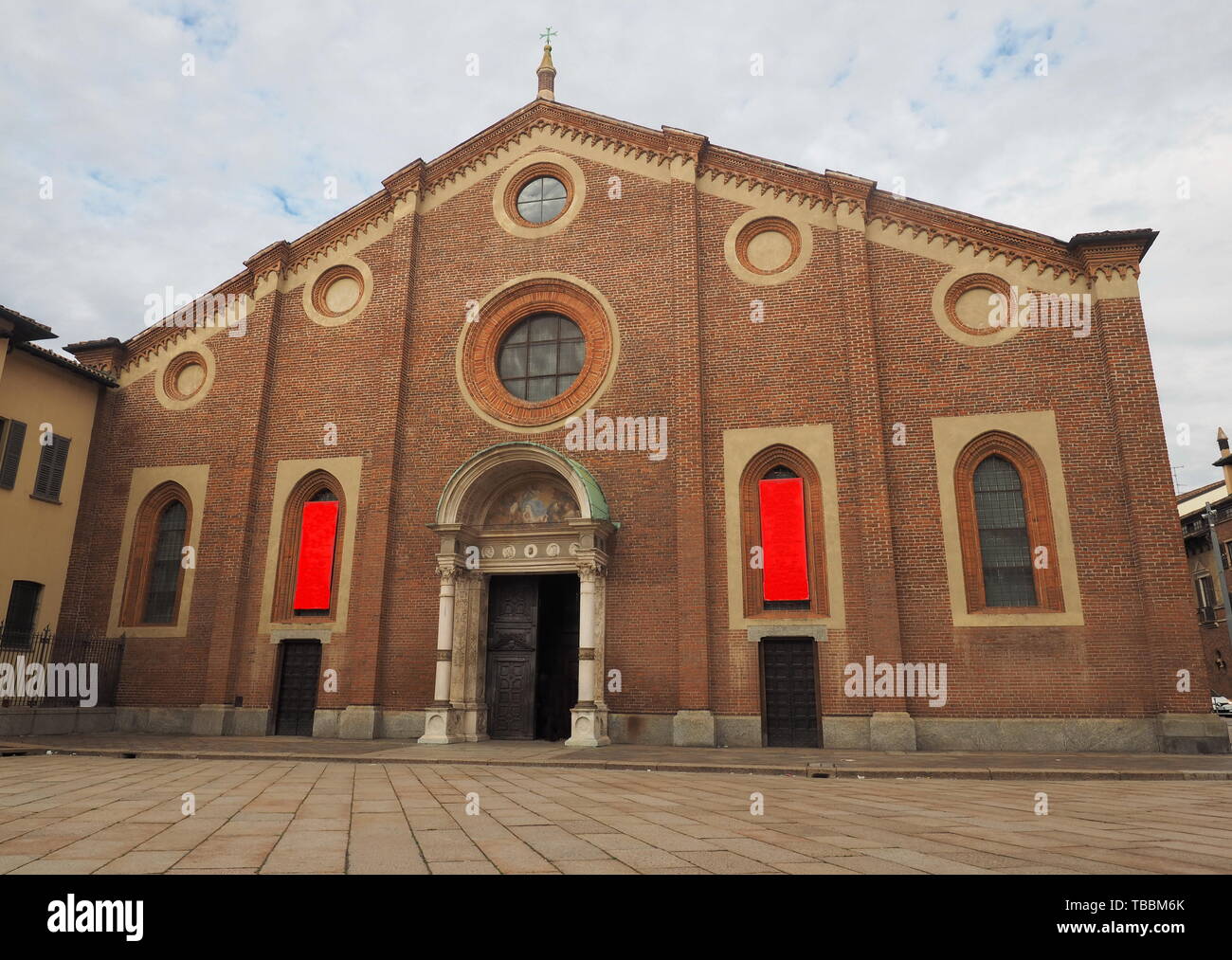 Chiesa di Santa Maria delle Grazie, nel centro della città di Milano. Si trova nella regione Lombardia, Italia settentrionale Foto Stock