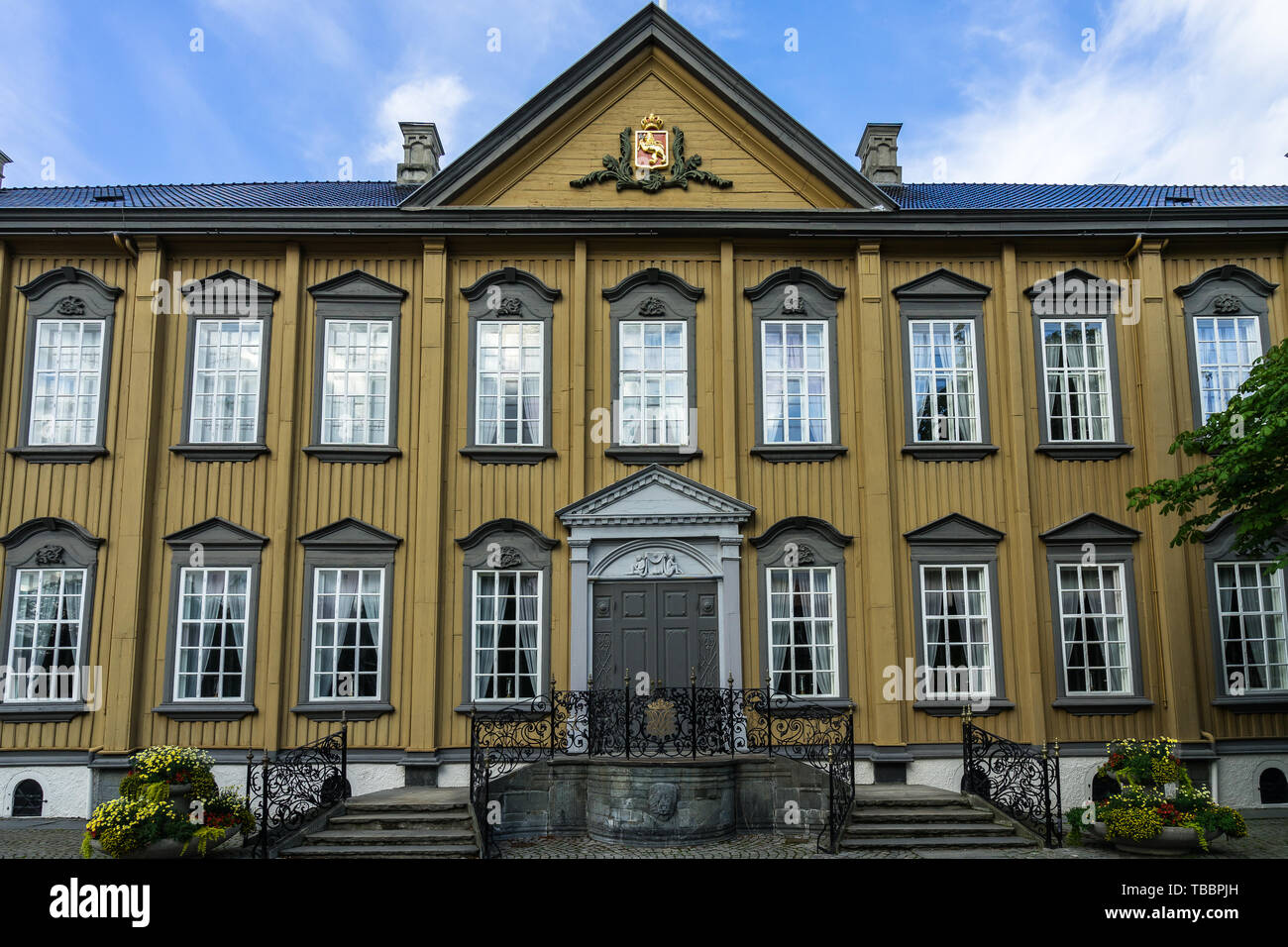 Stiftsgarden royal residence a Trondheim, costruita in stile barocco e il più grande edificio di legno in Scandinavia, Norvegia Foto Stock