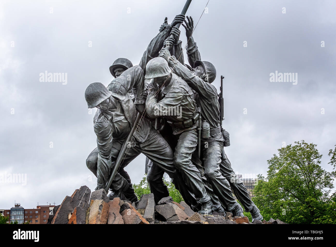 Stati Uniti Marine Corp War Memorial raffigurante la piantagione di bandiera su Iwo Jima in WWII in Arlington, Virginia, Stati Uniti d'America il 13 maggio 2019 Foto Stock