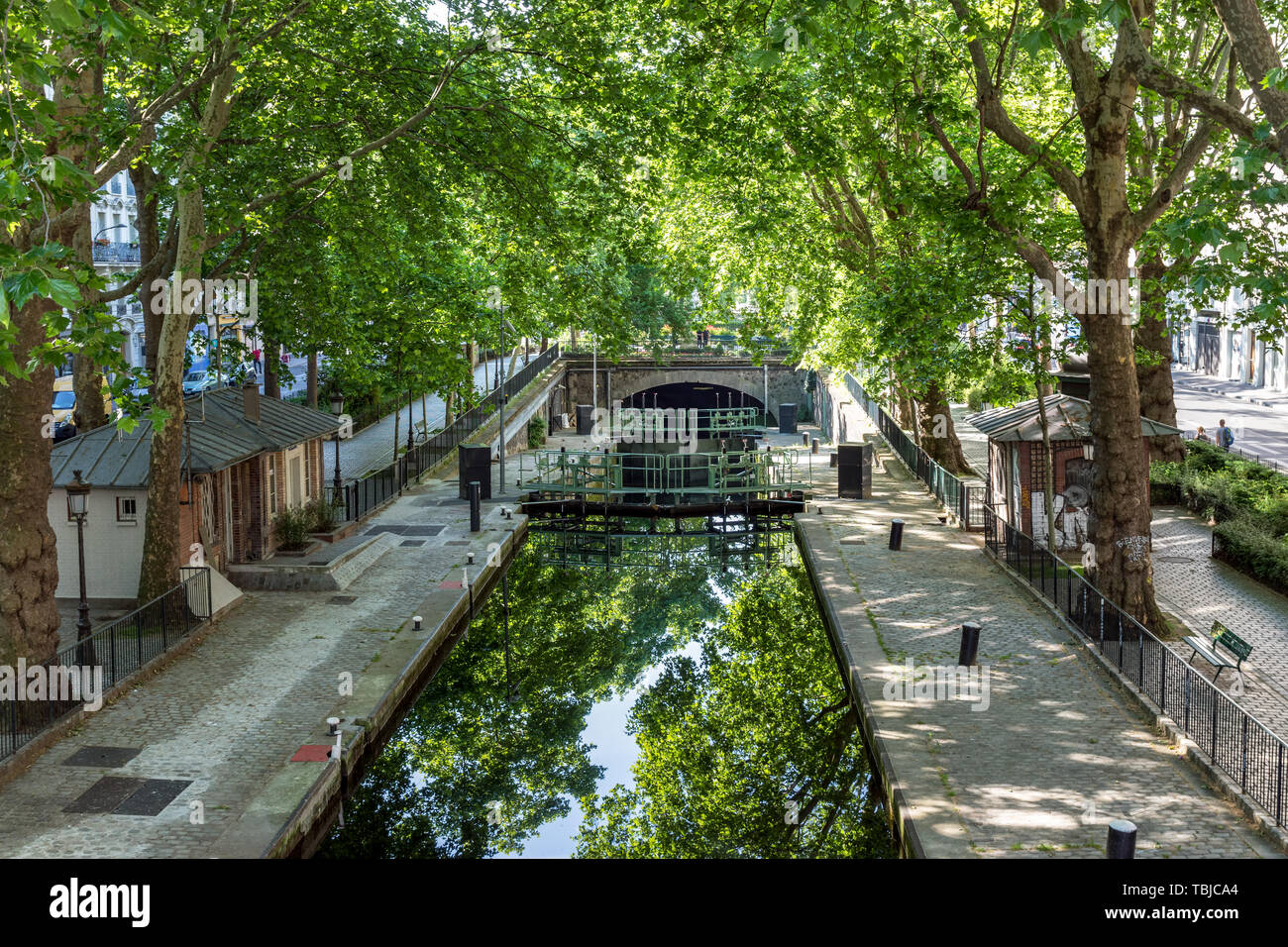 Bloccare Ecluse du temple al Canal Saint-Martin a Parigi Foto Stock