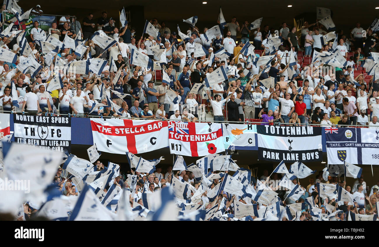 Madrid, Spagna. Dal 01 Giugno, 2019. Tottenham ventole, Tottenham Hotspur FC V Liverpool FC, 2019 Credit: Allstar Picture Library/Alamy Live News Foto Stock