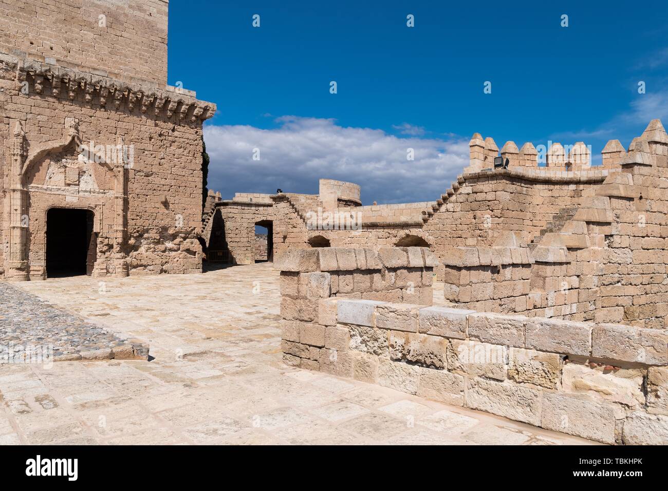 Torre residenziale Torre del Homenaje fortezza medievale La Alcazaba de Almeria, Andalusia, Spagna Foto Stock