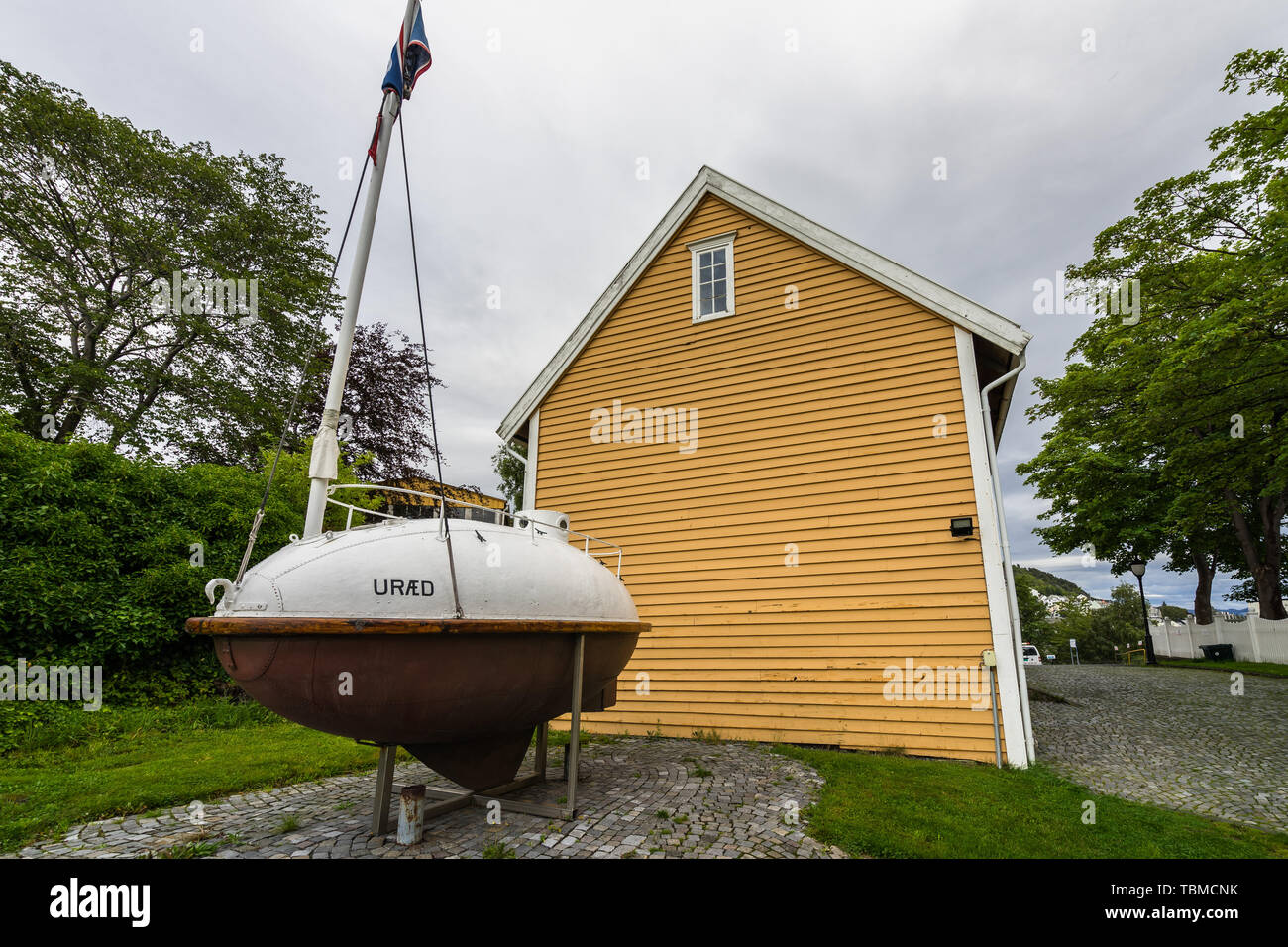 Uraed era un piccolo oggetto scialuppa di salvataggio utilizzati per attraversare il Nord Atlantico nel 1904, che ora si trova a Aalesunds Museum, Alesund, More og Romsdal, Norvegia Foto Stock