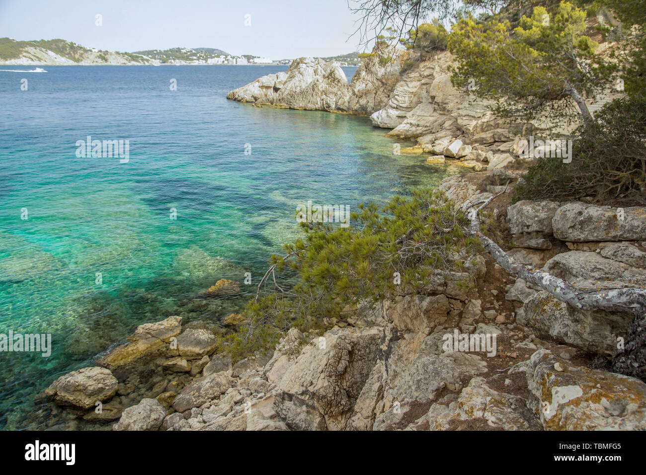 insenatura delle baleari con mare turchese Foto Stock
