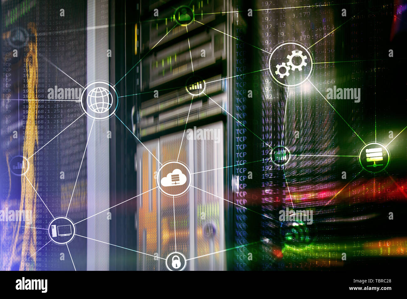 La tecnologia cloud di infrastruttura di computing e comunicazione. Concetto di Internet. Foto Stock