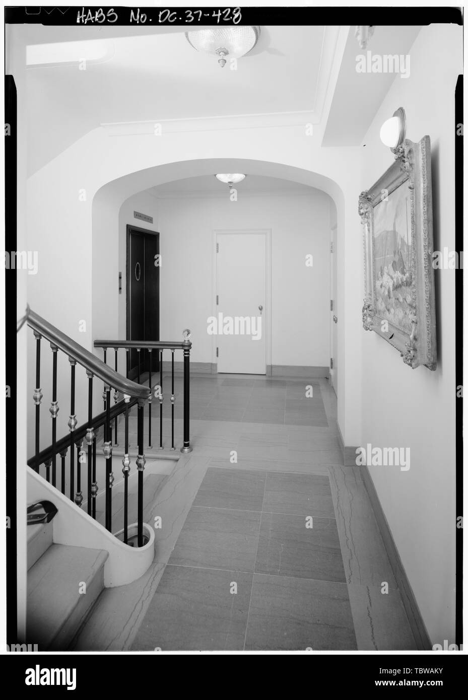 M1 Mezzanine (Sala dell'ascensore) Vista dalla Casa Bianca Sud, 1600 Pennsylvania Avenue, Northwest, Washington, District of Columbia, CC Foto Stock