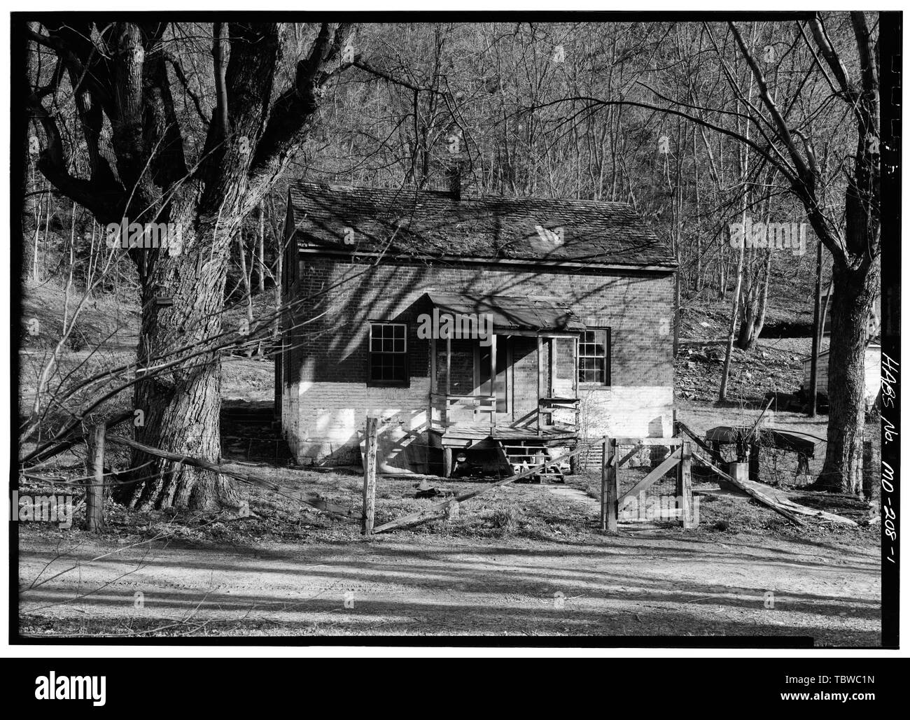 CHESAPEAKE E Ohio Canal, Lock Tender's House, Lock 37, 67,0 km circa sopra la marea, Antietam, Washington County, MD keune, Russel V, Direttore di progetto Boucher, Jack e, fotografo Bobrow, Michael L, delineatore Hanna, John H, delineatore Harris, William T, delineatore Wormuth, C Gustave, Delineatore McDonald, Alan, delineatore Foto Stock