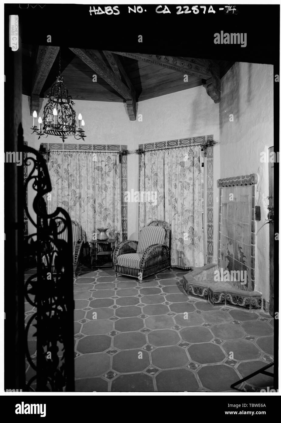 CASA PRINCIPALE INTERNO, SOLARIUM, GUARDANDO WEST Death Valley Ranch, casa principale, Death Valley Junction, Inyo County, CA Foto Stock