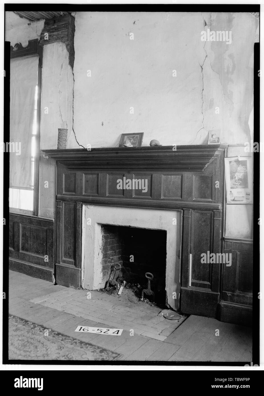 Storici edifici americano sondaggio W. N. Manning, fotografo, Dicembre 11, 1934 MANTEL DAVANTI N.E. Camera giù per le scale IrwinMcAllister House, Fort Gaines autostrada, Shorterville, Henry County, AL Foto Stock