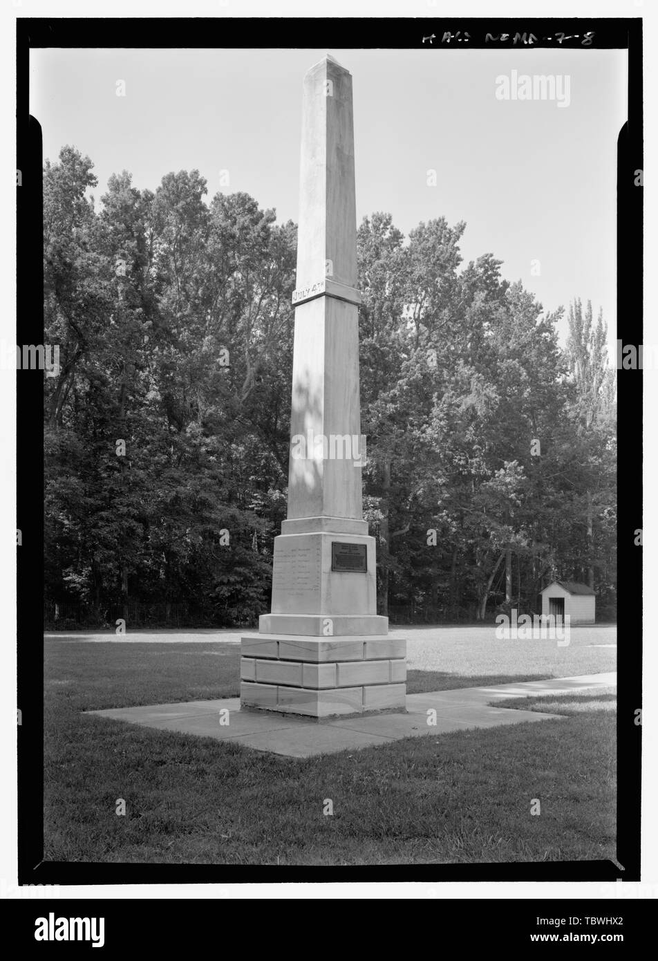 Monumento del Maryland, a nord e a est elevazioni. Vista di sud-ovest. Point Lookout cimitero confederato, Point Lookout, Ridge, St. Mary's County, MD Foto Stock