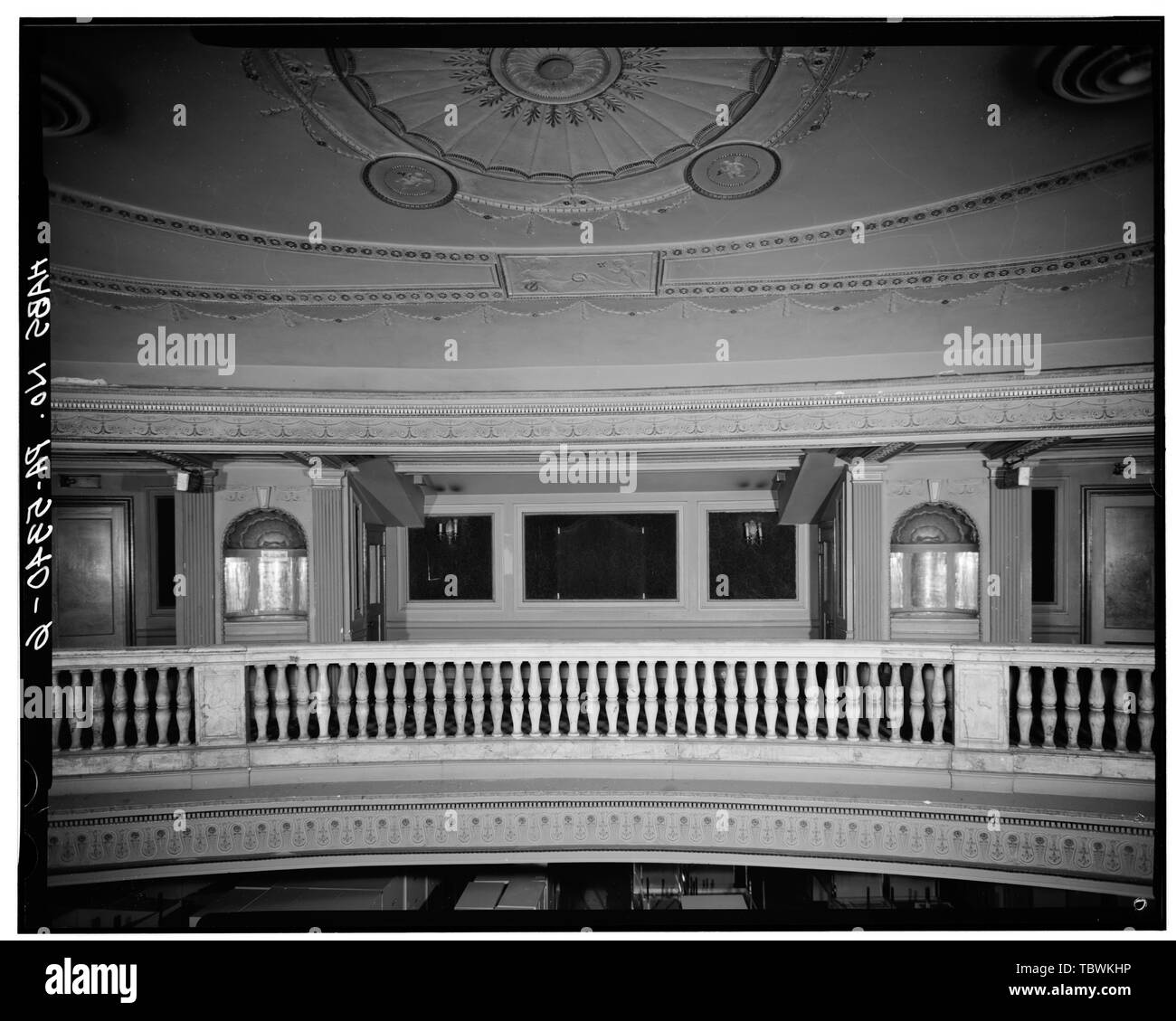 MEZZANINE, guardando ad est Rialto Theatre, 943 Hamilton Mall, Allentown, Lehigh County, PA Foto Stock