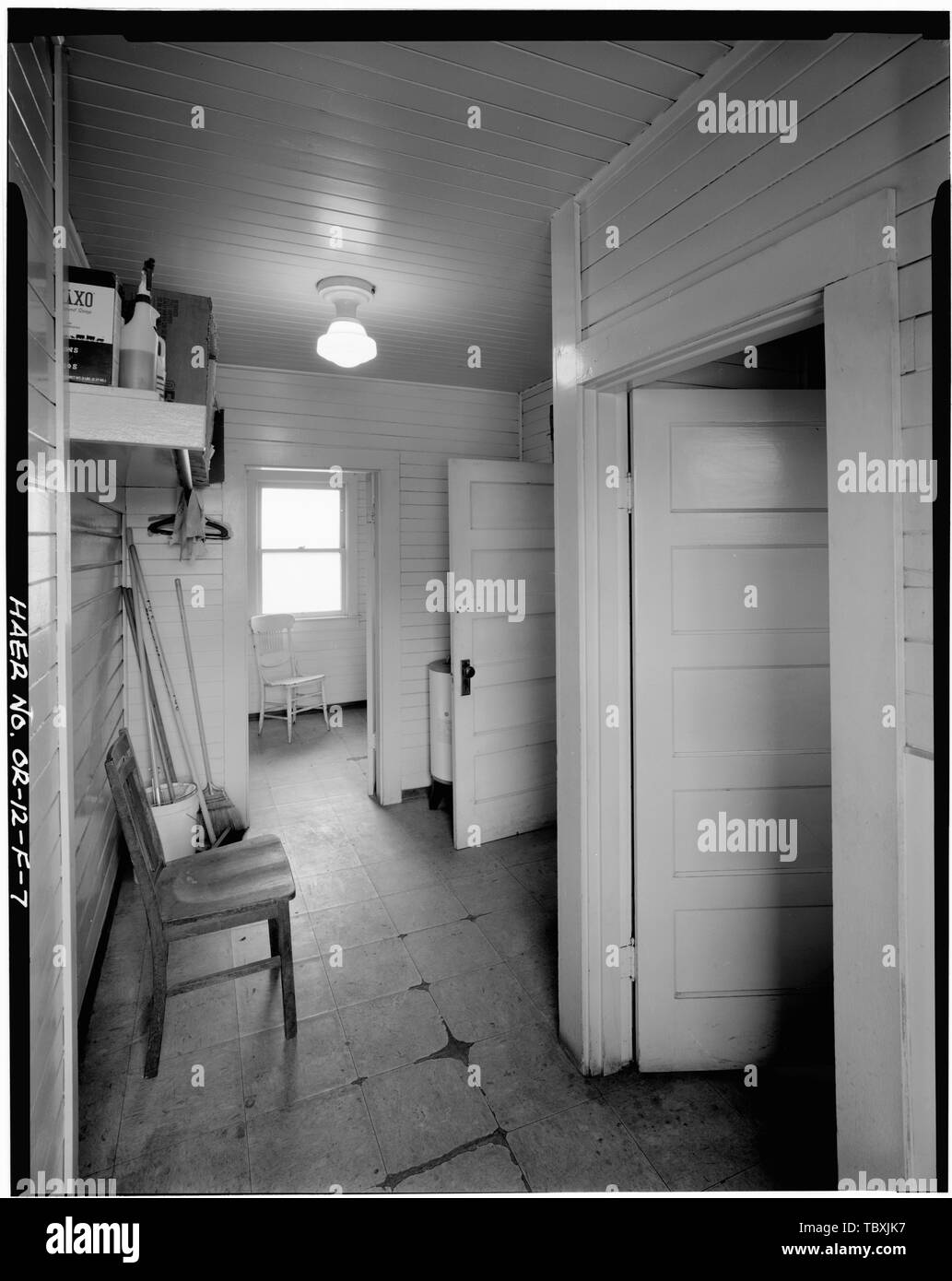 Corridoio centrale, guardando a Nord di Portland General Electric Company, la costruzione di uffici, 1841 Southeast Water Street, Portland, Multnomah County, o Foto Stock