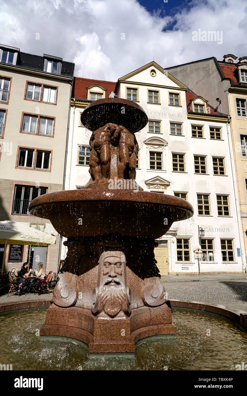 Lipsia fontana nel centro della città vecchia, Kleine Fleischergasse, Lipsia, Germania Foto Stock