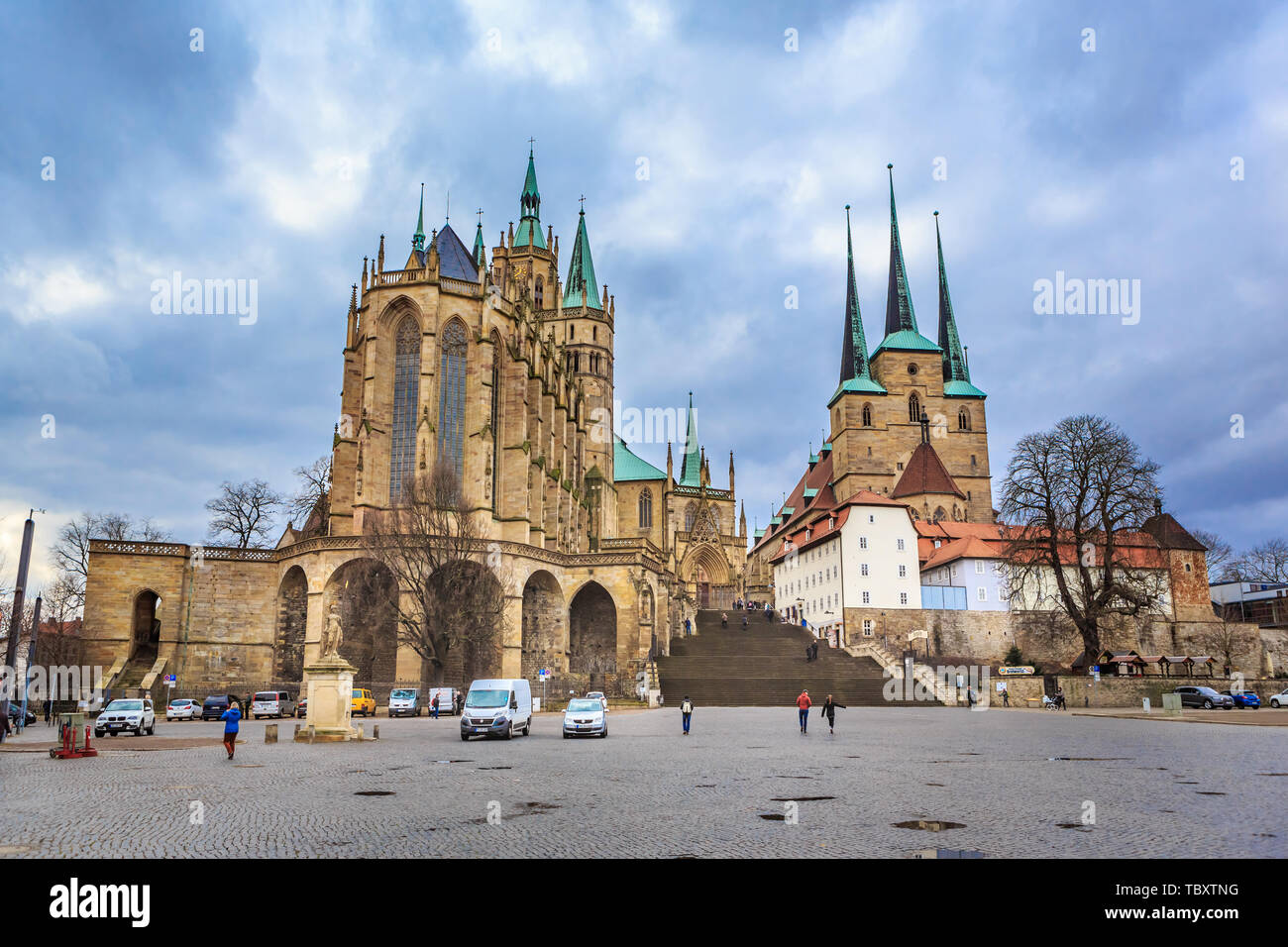 ERFURT, Germania - circa marzo, 2018: la Cattedrale di Erfurt alias Erfurter Dom e Domplatz di Erfurt città in Germania Foto Stock