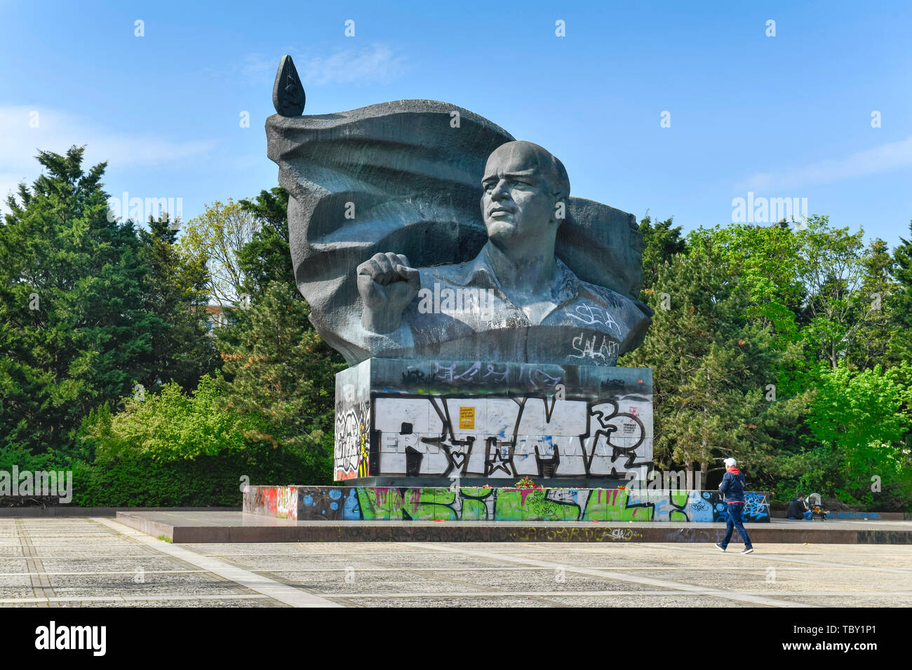 Monumento a Ernst Thälmann, Thälmann-park, Prenzlauer montagna, Pankow, Berlino, Germania, Denkmal Ernst Thälmann, Thälmann-Park, Prenzlauer Berg, Deutschl Foto Stock