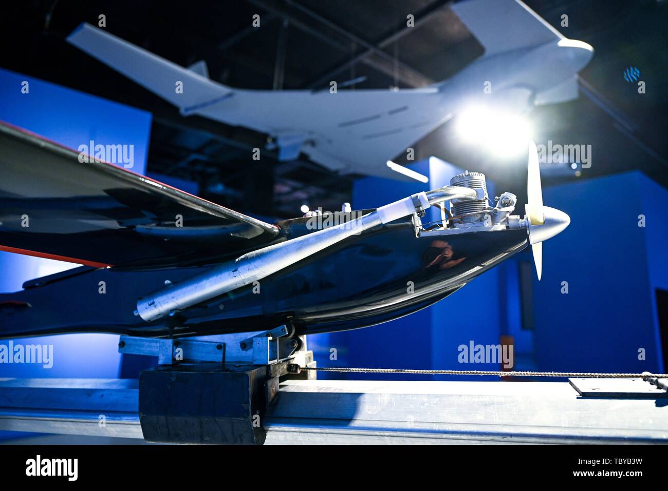 Friedrichshafen, Germania. 04 Giugno, 2019. La FM Q2 piccolo drone  bersaglio dal museo della storia militare delle forze armate tedesche in  Berlin-Gatow è in Germania il primo drone mostra 'Gioco di fuchi.