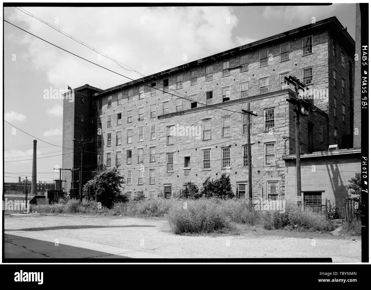 NO. 1 mill, vista guardando verso sud-ovest Unione Mills, piacevole strada e autostrada MI195, Interchange No. 12, Fall River, Bristol County, MA Brown, Giosia Foto Stock