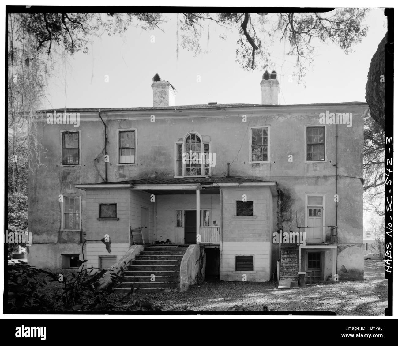 Nord (posteriore) di elevazione Elizabeth Barnwell Gough House, 705 Washington Street, Beaufort, Beaufort County, SC Gough, Elizabeth Barnwell Barnwell, Nathaniel Barnwell, Jack Brooker, Colin Brooker, Jane Bruce Historic Beaufort Foundation, sponsor Prezzo, Virginia Barrett, trasmettitore Boucher, Jack e, fotografo Brooker, Colin, storico Bayless, Charles N, fotografo Foto Stock