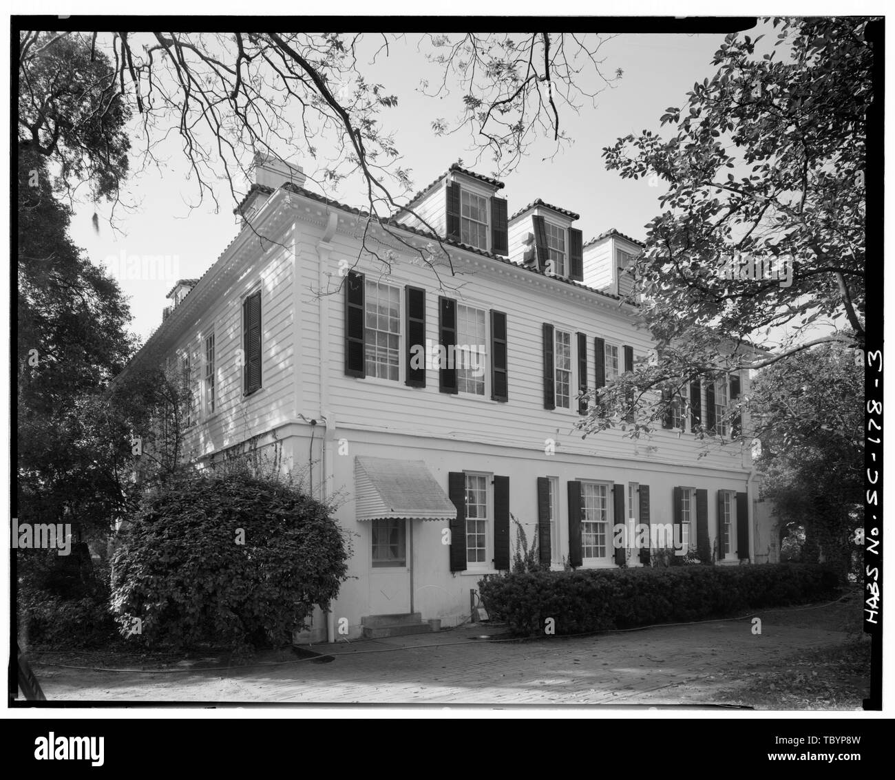 Nord (posteriore) di elevazione Lowndes Grove (Casa), Saint Margaret Street e Sixth Avenue, Charleston, Contea di Charleston, Sc Foto Stock
