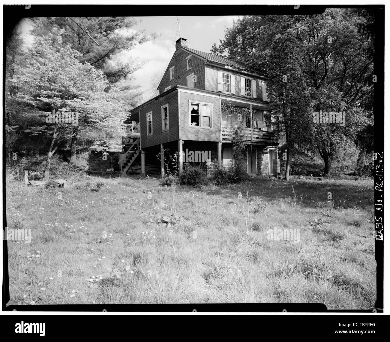 A nord e a ovest di facciate Eliza Stamm House, Gruber Road (Penn Township), Mount Pleasant, Berks County, PA Foto Stock