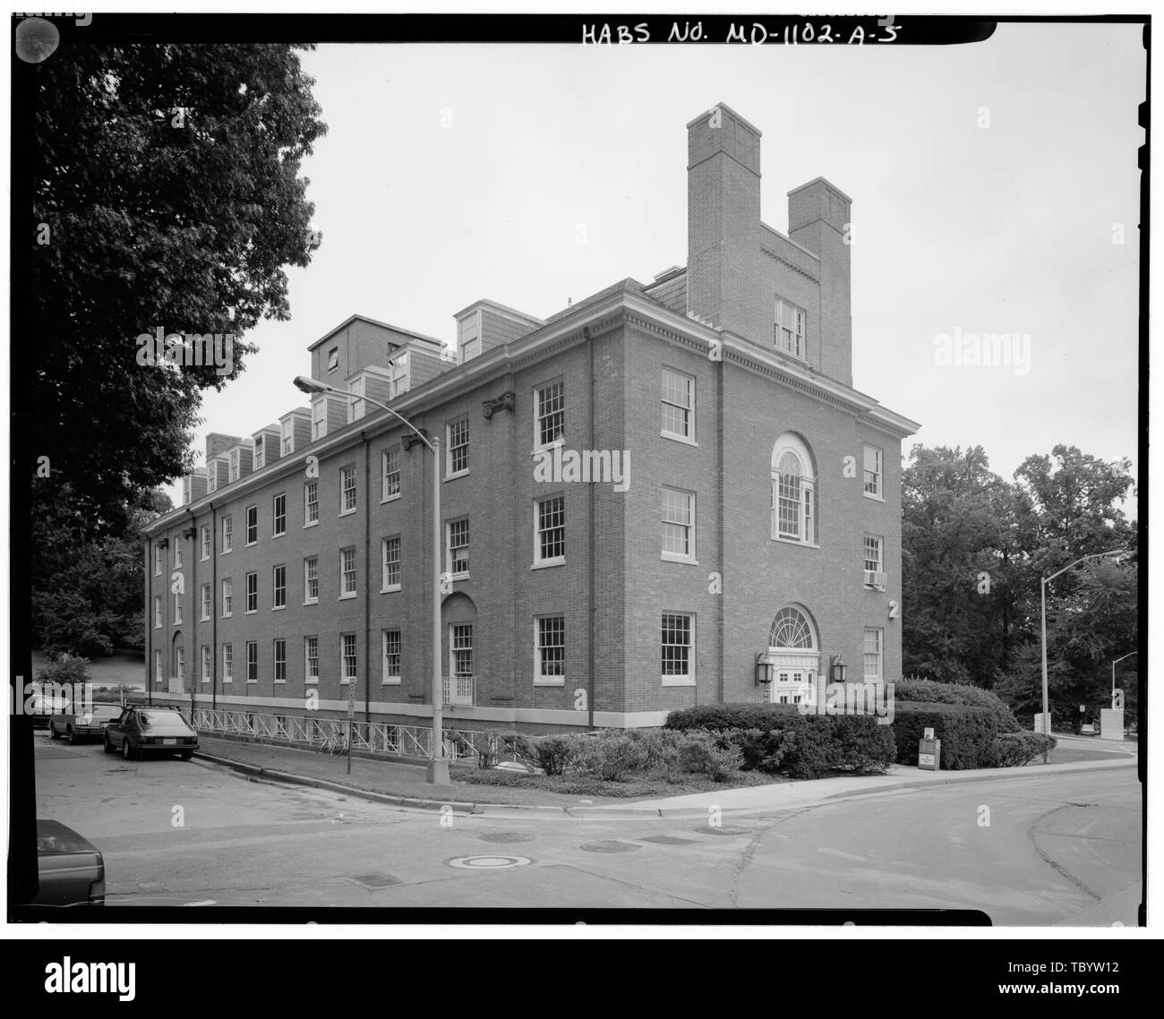 Gli istituti nazionali di sanità, igiene industriale Laboratory, 9000 Rockville Pike, Bethesda, Montgomery County, MD Wolcott, J Winthrop, Jr George A. Fuller Company Samuel J. Crewell Iron Works Walter S. Phelps granito dolce compagnia della società siderurgica Aerofin Corporation B. F. Società Sturtevant Ohio società iniettore leggendo, Pratt e cady James freddo porta di storage Company J. P. Pfeiffer e figlio Dyer, Rolla e von Ottingen, Wolfgang G Donahue, Dennis D Robinson e Associates, Inc., imprenditore Gaudreau, William un, L, contraente Hooper, Carol, campo squadra Fetzer, Kristin, campo squadra Robinson, Judith, Foto Stock