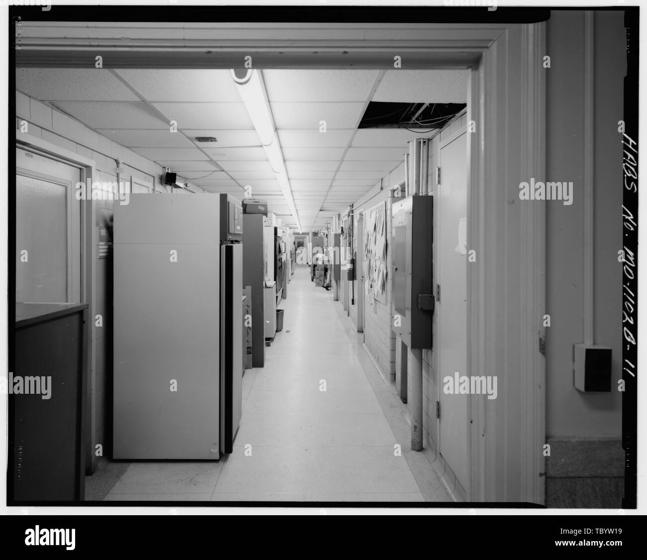 Gli istituti nazionali di Sanità, Istituto Nazionale contro il cancro, 9000 Rockville Pike, Bethesda, Montgomery County, MD Simon, Louis Adolphe George A. Fuller Company Voegtlin, Carl Parran, Thomas Wilson, Luca mi Morgenthau, Henry Robinson e Associates, Inc., imprenditore Oudens e Knoop, architetti, PC, imprenditore Edgington, Justin B, campo squadra Bobeczko, Laura L, campo squadra Robinson, Judith H, project manager Dyer, Delores, trasmettitore Smalling, Walter, fotografo Brierton, Joan M, storico Foto Stock