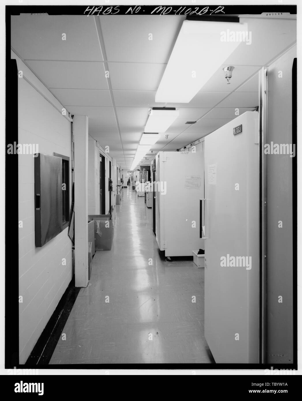 Gli istituti nazionali di Sanità, Istituto Nazionale contro il cancro, 9000 Rockville Pike, Bethesda, Montgomery County, MD Simon, Louis Adolphe George A. Fuller Company Voegtlin, Carl Parran, Thomas Wilson, Luca mi Morgenthau, Henry Robinson e Associates, Inc., imprenditore Oudens e Knoop, architetti, PC, imprenditore Edgington, Justin B, campo squadra Bobeczko, Laura L, campo squadra Robinson, Judith H, project manager Dyer, Delores, trasmettitore Smalling, Walter, fotografo Brierton, Joan M, storico Foto Stock