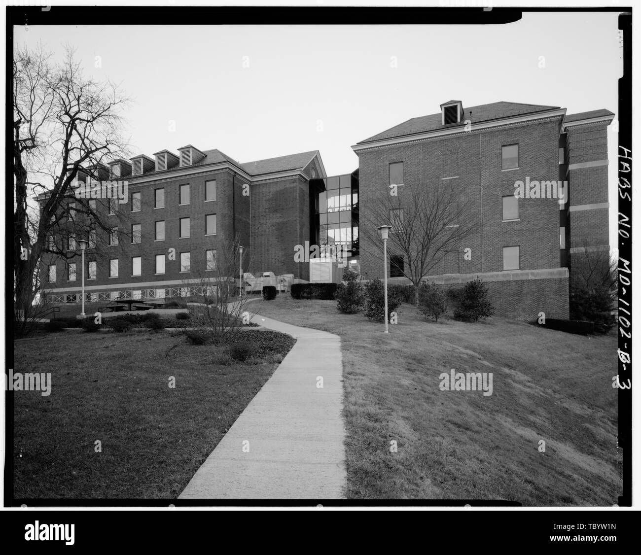 Gli istituti nazionali di Sanità, Istituto Nazionale contro il cancro, 9000 Rockville Pike, Bethesda, Montgomery County, MD Simon, Louis Adolphe George A. Fuller Company Voegtlin, Carl Parran, Thomas Wilson, Luca mi Morgenthau, Henry Robinson e Associates, Inc., imprenditore Oudens e Knoop, architetti, PC, imprenditore Edgington, Justin B, campo squadra Bobeczko, Laura L, campo squadra Robinson, Judith H, project manager Dyer, Delores, trasmettitore Smalling, Walter, fotografo Brierton, Joan M, storico Foto Stock