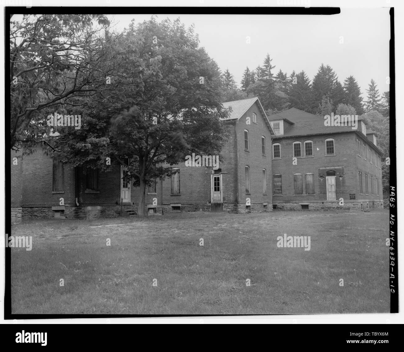 Lo stato di New York di soldati e marinai Home, l'Edificio n. 29, il reparto degli affari di veterani Medical Center, 76 Veterani Avenue, bagno, Steuben County, NY Foto Stock